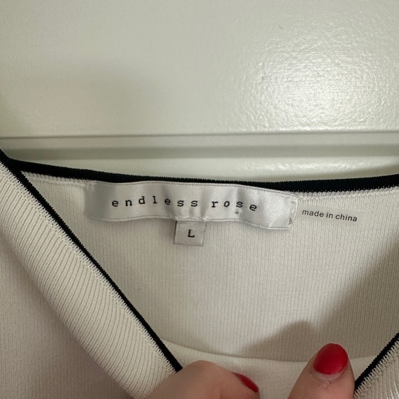 Endless Rose White Top with Black Trim - Picture 2 of 3
